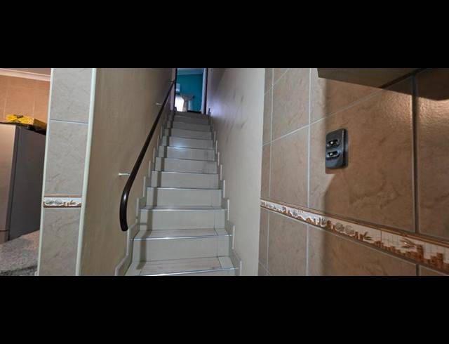 3 BEDROOM HOUSE FOR SALE IN CHATSWORTH CENTRAL